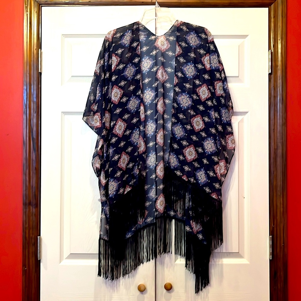 Medallion pattern wrap, One size